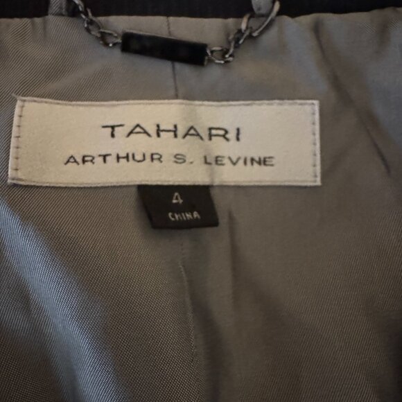 Tahari Arthur S Levine blazer - Picture 4 of 4